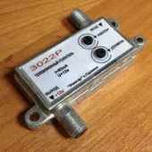 Ант. усилитель 3022 Р-1 ДМВ+МВ 18дб